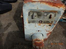 LINCOLN SA 200 WELDER/GENERATOR,  GAS ENGINE, MOTOR RUNS, WELDING CONDITION