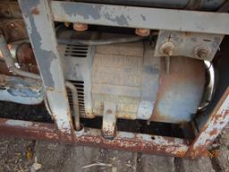 LINCOLN SA 200 WELDER/GENERATOR,  GAS ENGINE, MOTOR RUNS, WELDING CONDITION