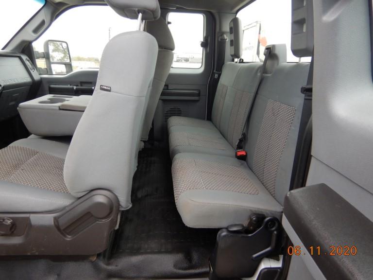 2012 FORD F-250 XL TRUCK, 154,294+ mi,  EXTENDED CAB, 2-WD, 6.2L GAS, AUTOM
