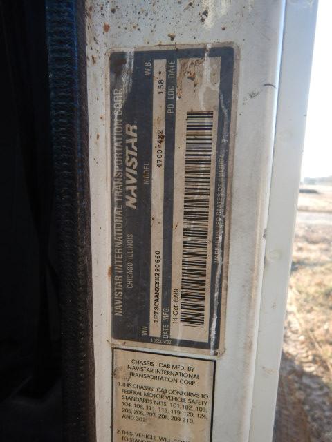 2000 INTERNATIONAL 4700 CAB & CHASSIS, n/a+ mi,  DT 466E DIESEL, 6-SPEED, S