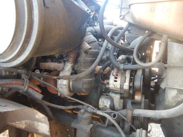 2000 INTERNATIONAL 4700 CAB & CHASSIS, n/a+ mi,  DT 466E DIESEL, 6-SPEED, S
