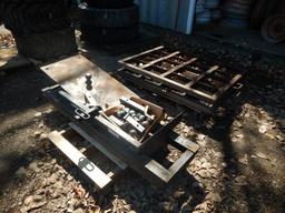 SET OF TRAILER RAMP GATES, LOADING RAMPS, GOOSENECK PLATE, BALL HITCHES