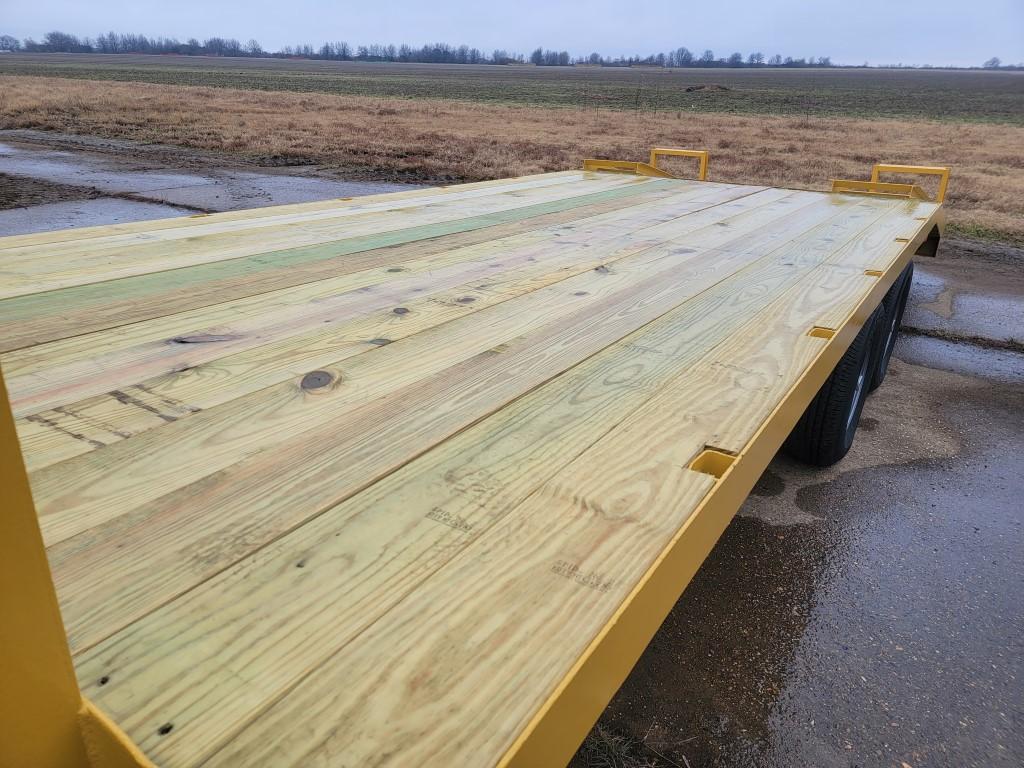 16' FLATBED GOOSENECK TRAILER  TANDEM AXLE, SPRING RIDE, 5' DOVETAIL, FLIP