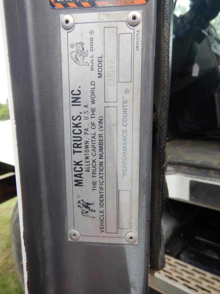 2000 MACK CH612 DUMP TRUCK, 785,383 miles showing on meter  MACK 300 DIESEL