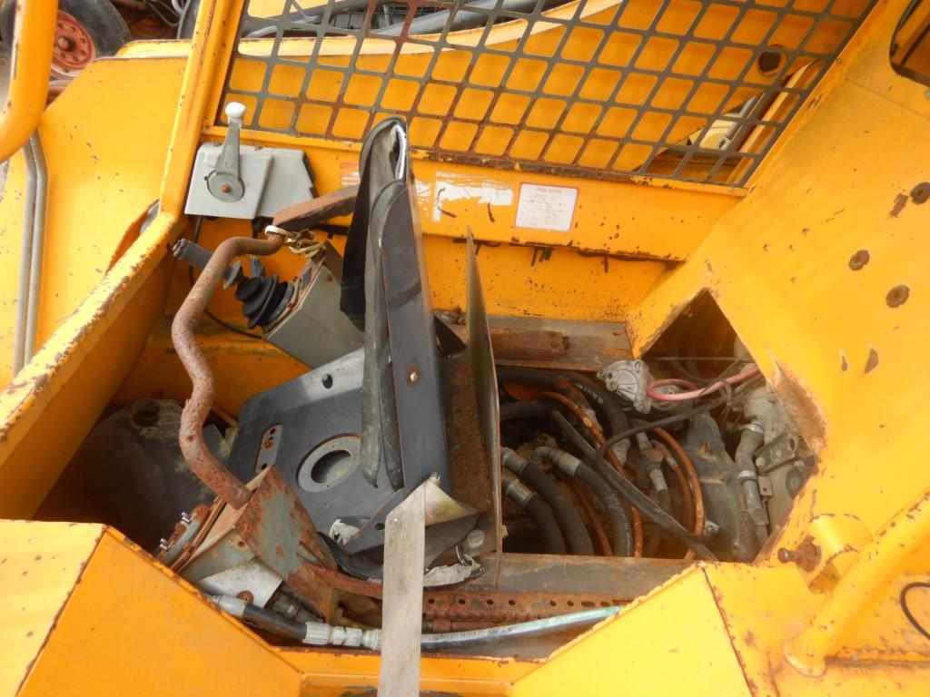 JCB 165 SKID STEER  NON RUNNING, S# NA