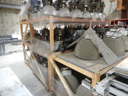 LOT OF LARGE SHOP LIGHTS