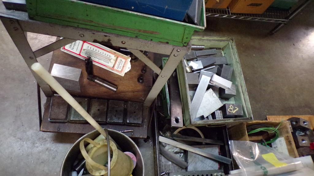 TABLE & CART W/ MISC PARTS, TOOLING, & METAL