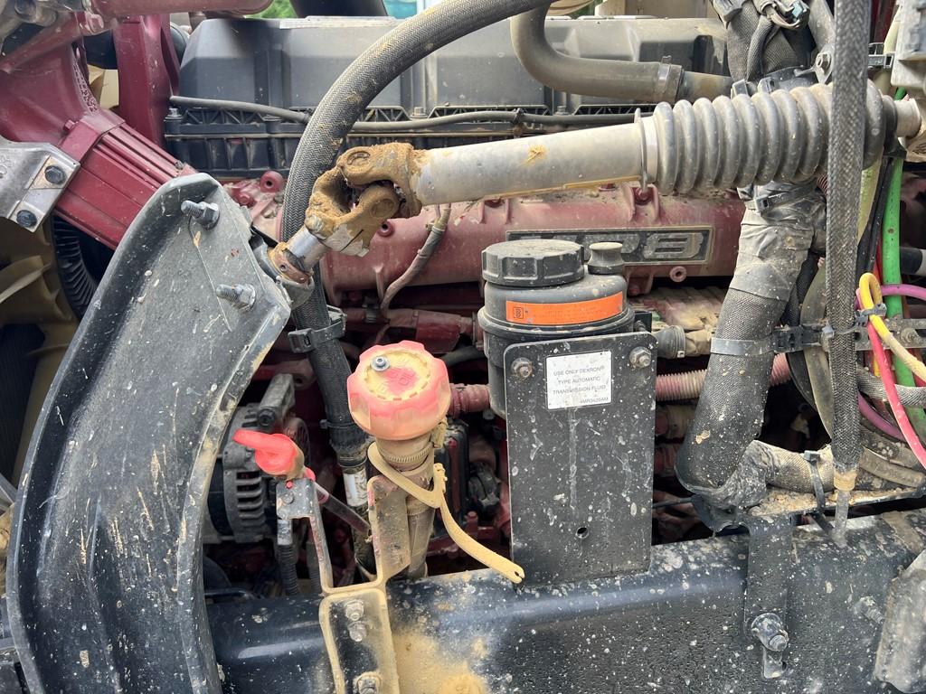 2019 MACK PINNACLE 64T TRUCK TRACTOR, 334,488 Miles  DAY CAB, MACK MP8-445C