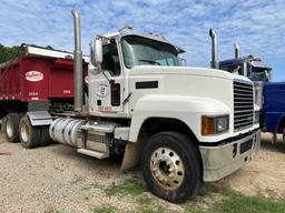2019 MACK PINNACLE 64T TRUCK TRACTOR, 334,488 Miles  DAY CAB, MACK MP8-445C