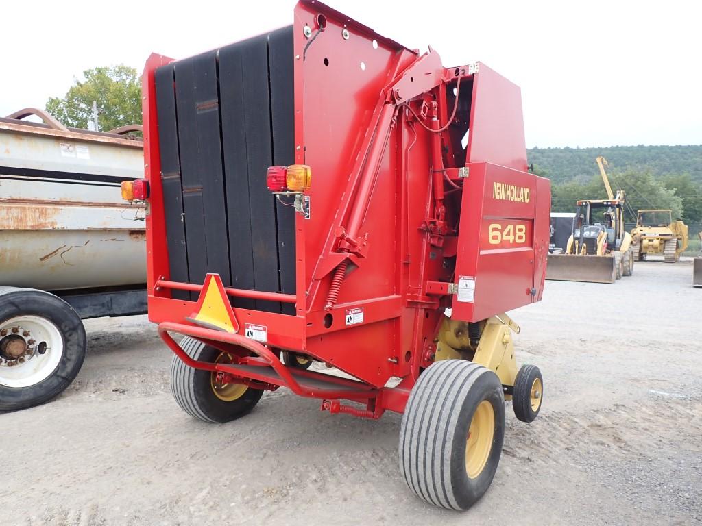 NEW HOLLAND 648 ROUND HAY BALER,  AUTO-WRAP S# 98990
