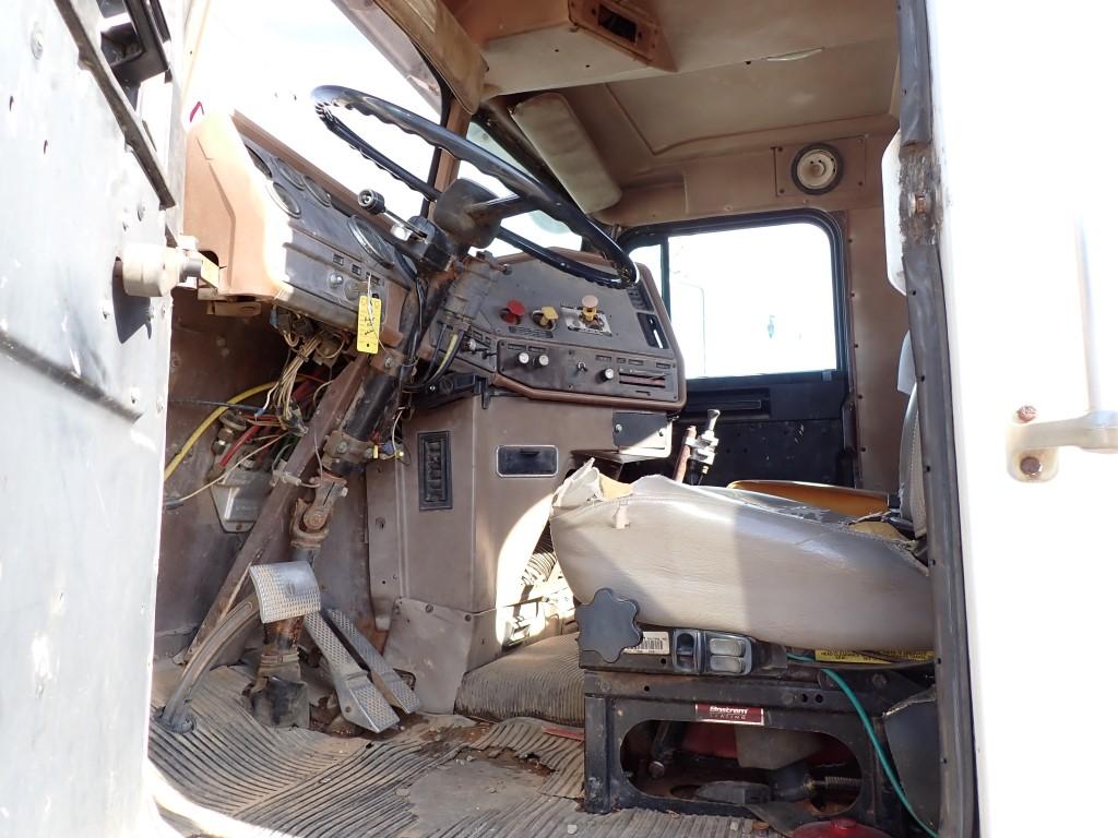 1984 FREIGHTLINER FLC 120 FLATBED DUMP TRUCK TRACTOR,  CUMMINS DIESEL, 10-S
