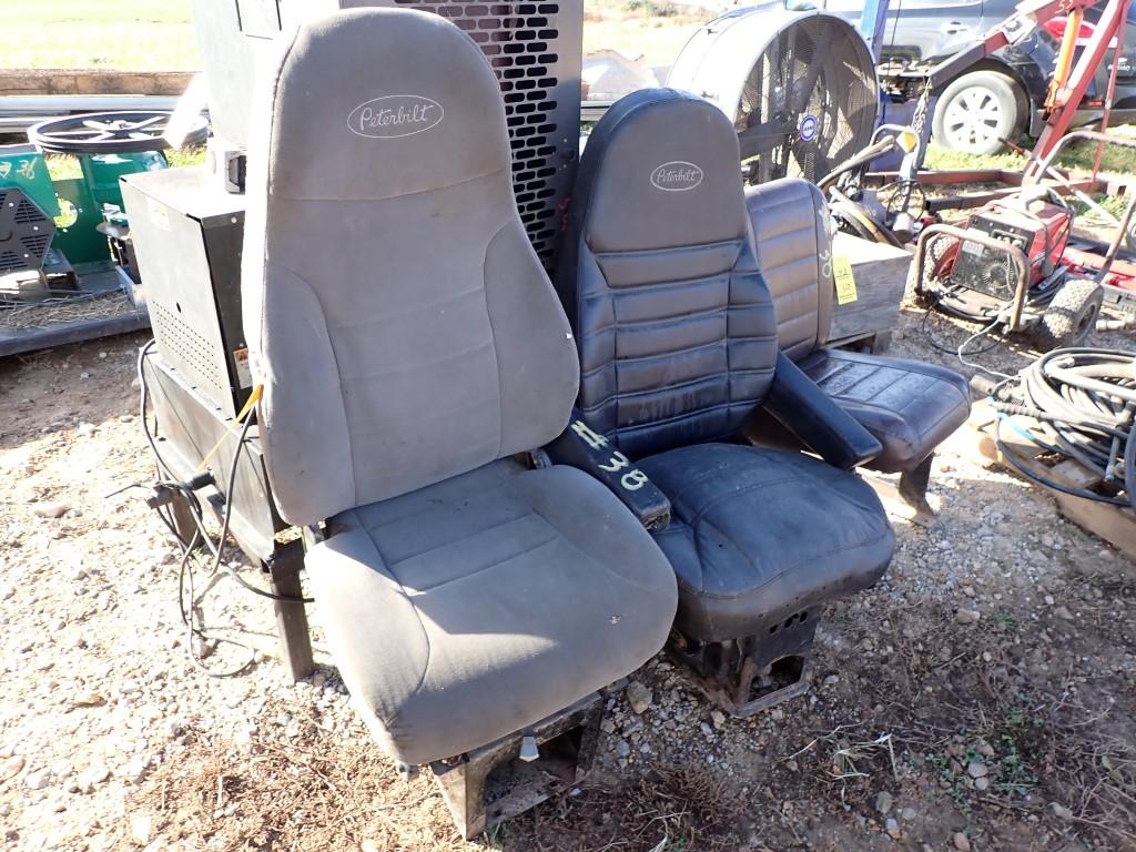 LOT OF (2) PETERBILT AND (1) JUMP SEAT  FOR SEMI