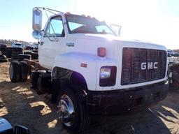 1995 GMC TOPKICK CAB & CHASSIS,  CAT DIESEL, 5 SPEED, SINGLE AXLE, DUAL TIR