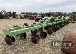 BINGHAM BROTHERS SPACING HIPPER,  12 ROW, 38' , STACK FOLD, 3 PT