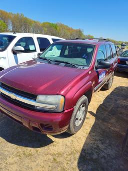 2004 CHEVROLET TRAILBLAZER SUV, 221,943+MI  4.2 V6, GAS,2 ROW SEATS, PS, AC
