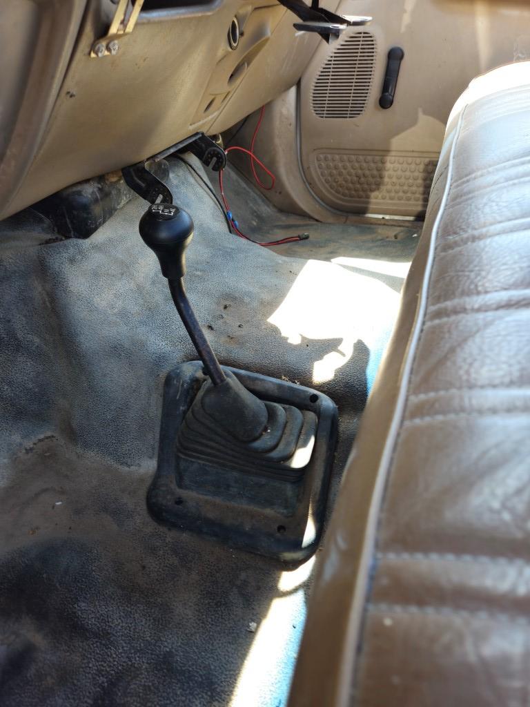 2003 FORD F250 TRUCK,  *DOES NOT RUN* S# 3FTNF21L93MB29879