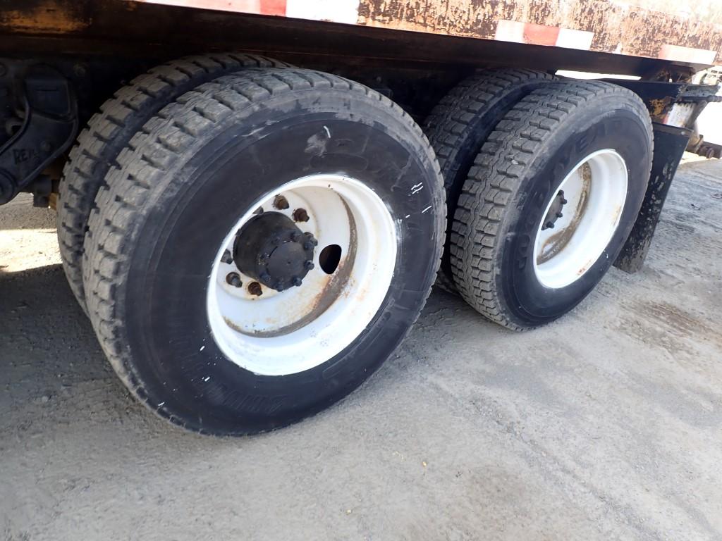 MACK R686 ROLLBACK TRUCK, 56k+ mi,  350 MACK, 5 SPEED, LEDWELL 24' ROLLBACK