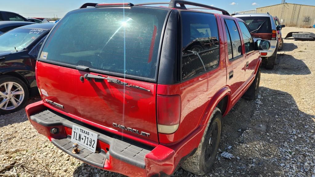 2003 CHEVY BLAZER SUV, 154254 MILES,  4 DR, 4X4, GAS, A/T, KEYS, UNKNOWN RU
