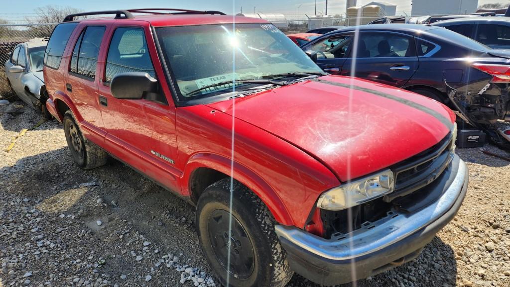 2003 CHEVY BLAZER SUV, 154254 MILES,  4 DR, 4X4, GAS, A/T, KEYS, UNKNOWN RU