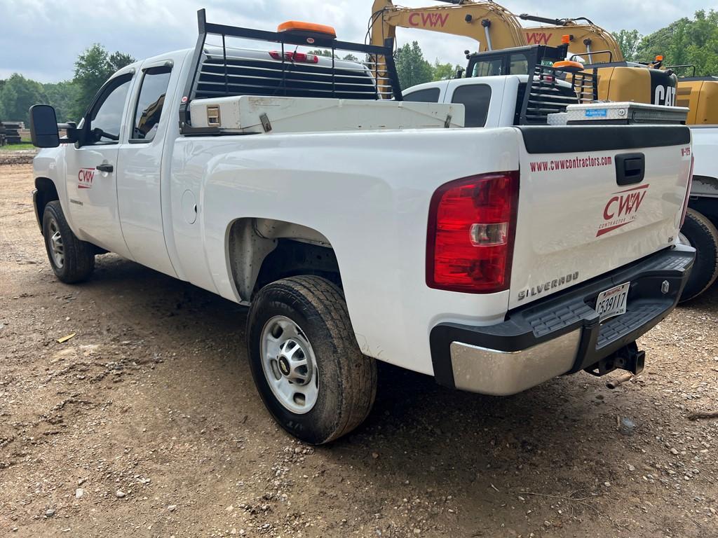 2013 CHEVROLET 2500 HD TRUCK, Approx 280,000 Miles,  , EXT CAB, 2WD, 6.0L G