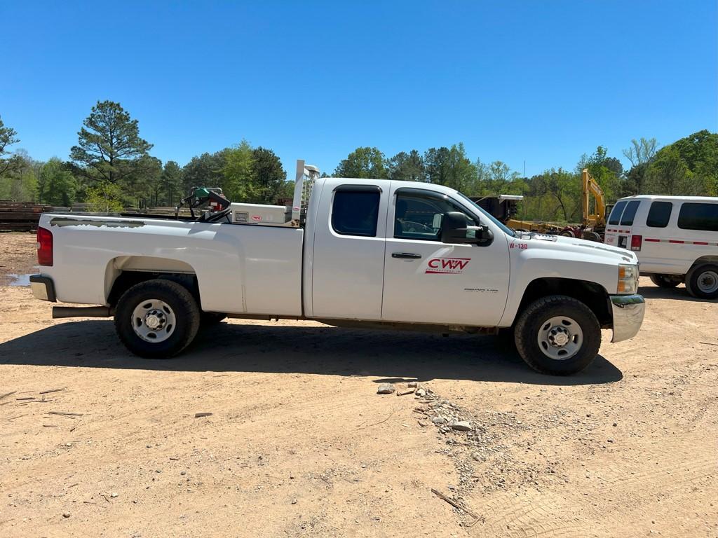 2009 CHEVROLET 2500 HD TRUCK, 293,559 Miles,  QUAD/EXT CAB, 2WD, DURAMAX DI