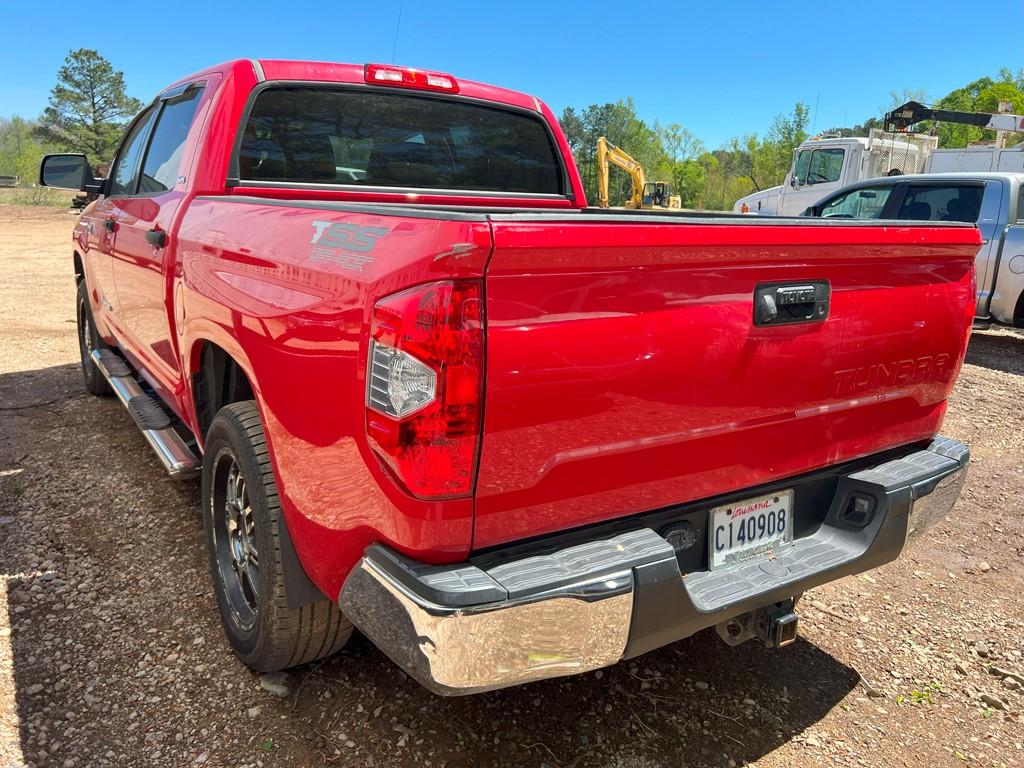 2014 TOYOTA TUNDRA CREWMAX TRUCK,  4-DOOR, 2WD, 5.7L GAS (NEEDS REPAIR), AU