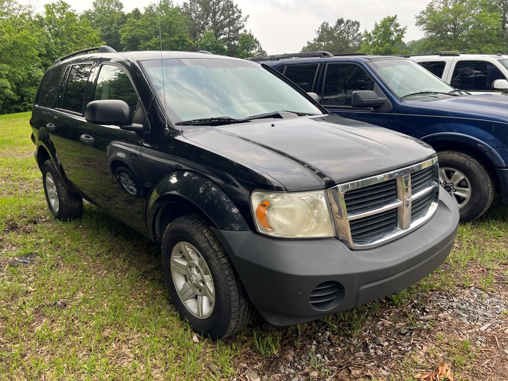 2008 DODGE DURANGO SUV, 141,297 mi,  V6 GAS, AUTO, PS, AC, S# 1D8HD38KX8F11