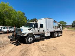 2009 INTERNATIONAL 7400 WORKSTAR CRANE TRUCK, 138,124 Miles,  CREW CAB, DMF