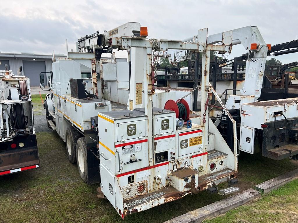 2012 FREIGHTLINER BRIDGE TRUCK, 38,451 miles,  HYRAIL, CUMMINS ISC DIESEL,