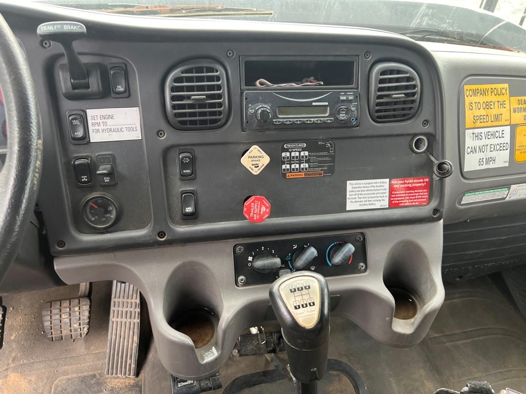 2012 FREIGHTLINER BRIDGE TRUCK, 38,451 miles,  HYRAIL, CUMMINS ISC DIESEL,