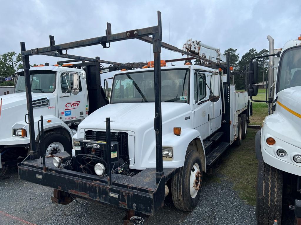 2000 FREIGHTLINER BRIDGE TRUCK, 42,543 miles,  HYRAIL S# 1FVXJJBB7YHF23682