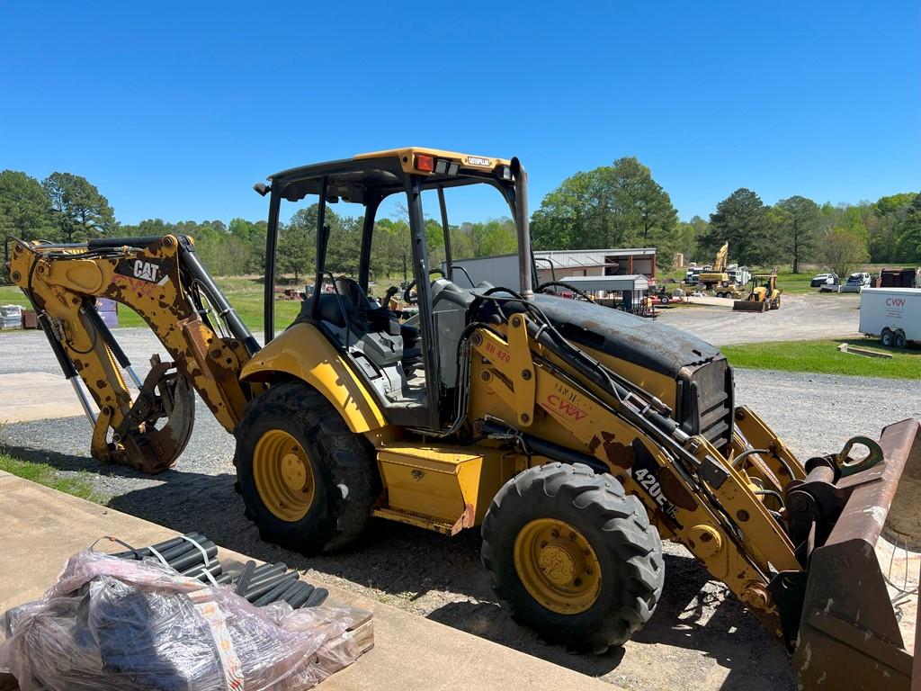 2012 CATERPILLAR 420E-IT BACKHOE, 6,327 Hours,  4WD, STANDARD HOE WITH AUX