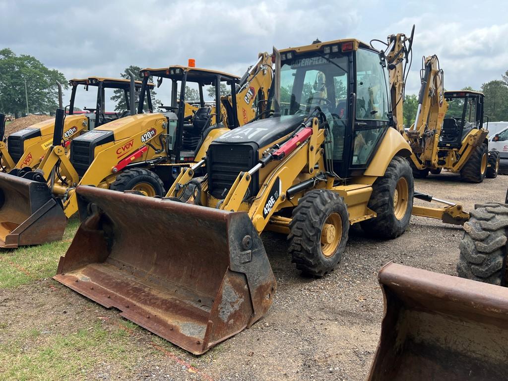 2007 CATERPILLAR 420E BACKHOE, 4,521+ hrs,  ENCLOSED CAB, 4X4, 4 IN 1 BUCKE