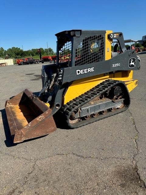 JOHN DEERE 325G SKID STEER, 1,352 Hours,  RUBBER TRACK, AUX HYDROLIX, 6' BU