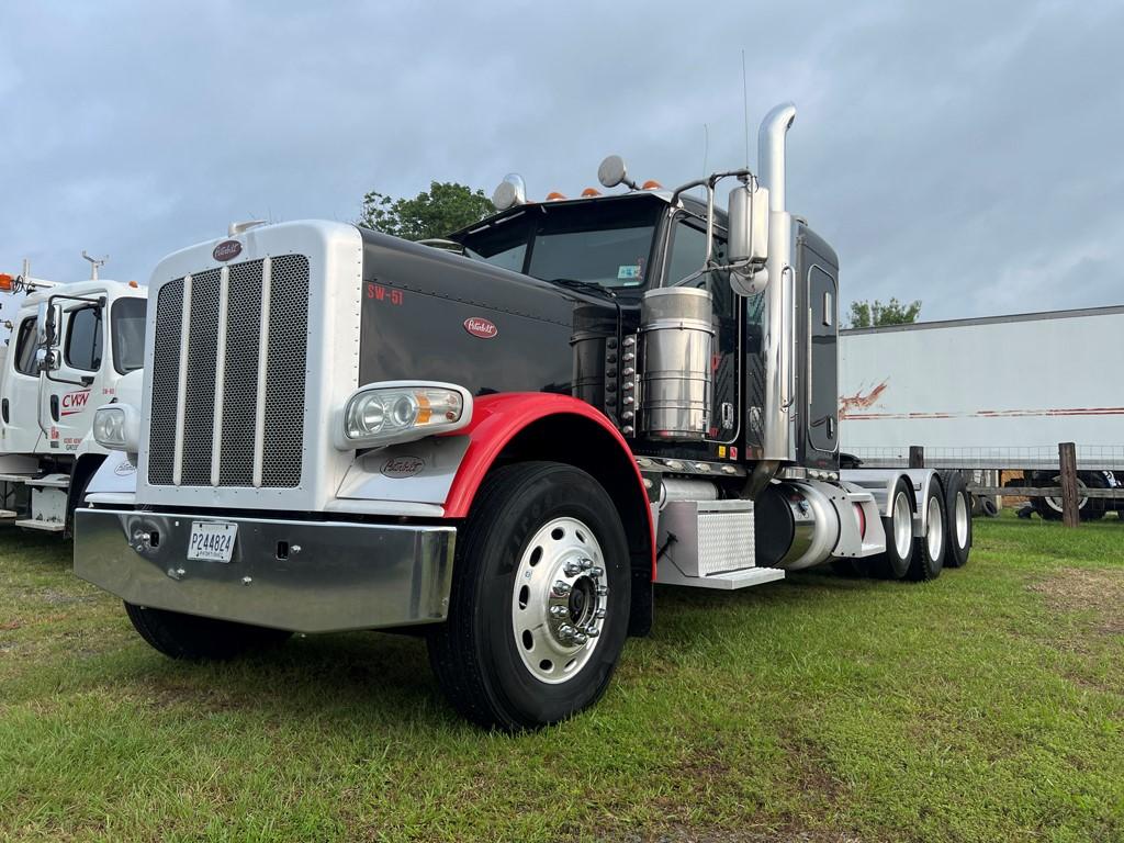 2017 PETERBILT 389 TRUCK TRACTOR,  HEAVY HAUL, SMALL FLATTOP SLEEPER, 4 AXL