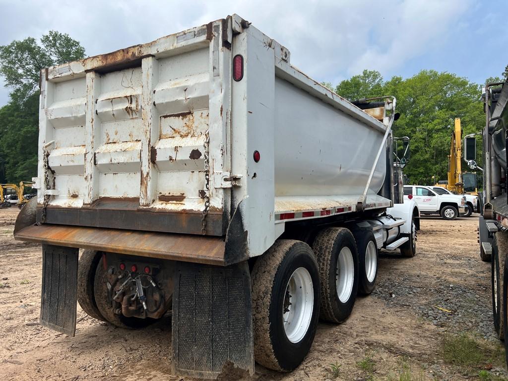 1999 WESTERN STAR 4900 DUMP TRUCK, Approx 1.2 Mil Miles,  TRI-AXLE, 3406 CA