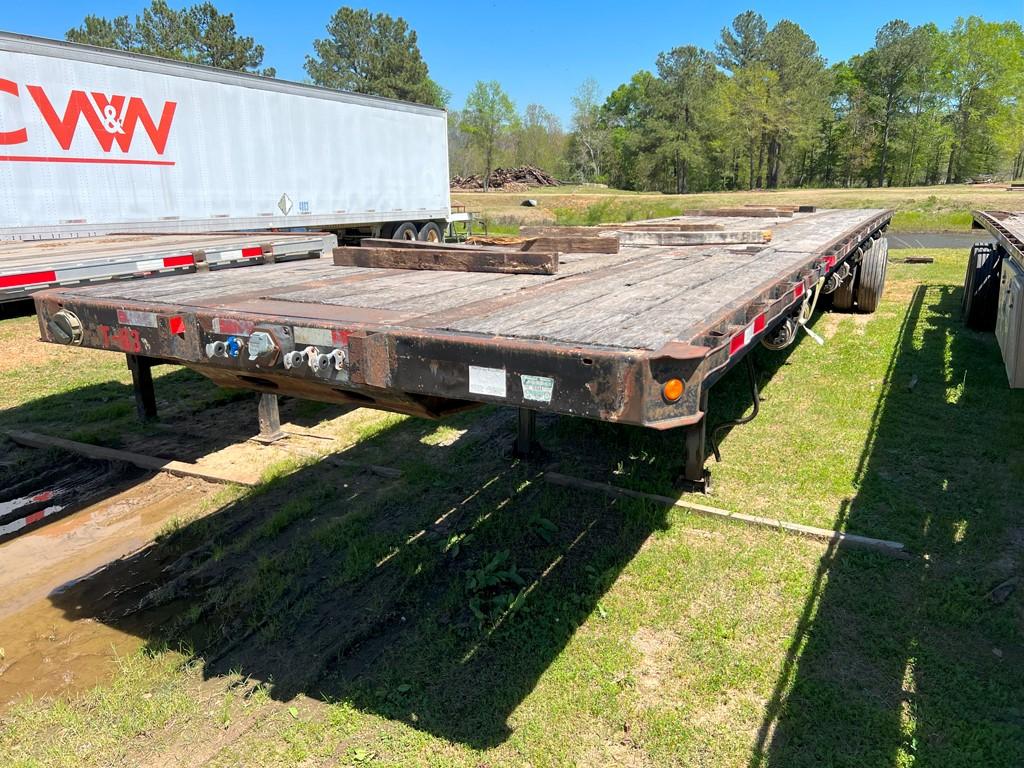 2002 MANAC EXTENDABLE FLAT BED TRAILER,  SLIDING TANDEM AXLES, SLIDING RATC