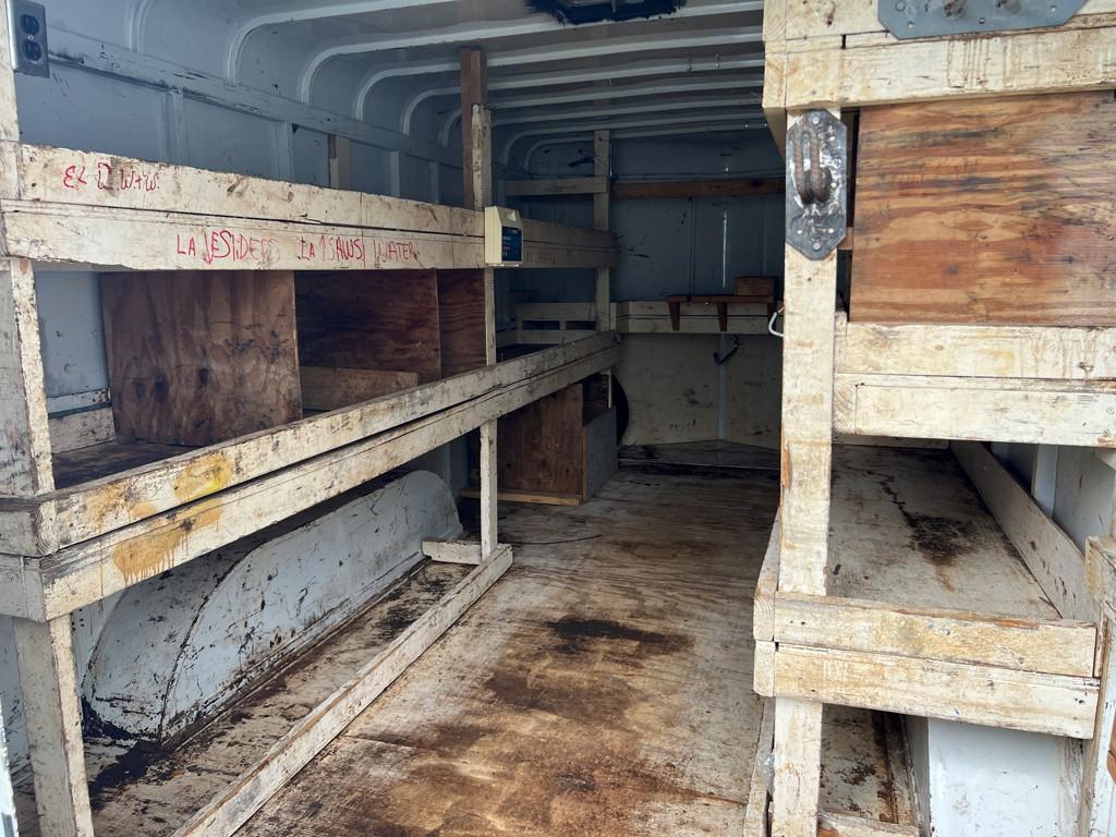 2009 CM ENCLOSED TRAILER,  16' TANDEM AXLES, BALL HITCH, SIDE AND REAR DOOR