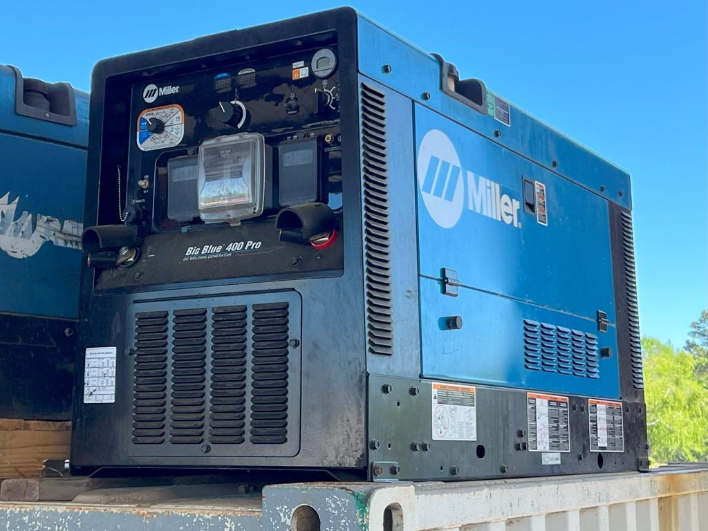 MILLER BIG BLUE 400 PRO WELDER, 804Hrs  DIESEL, S# MH230971R