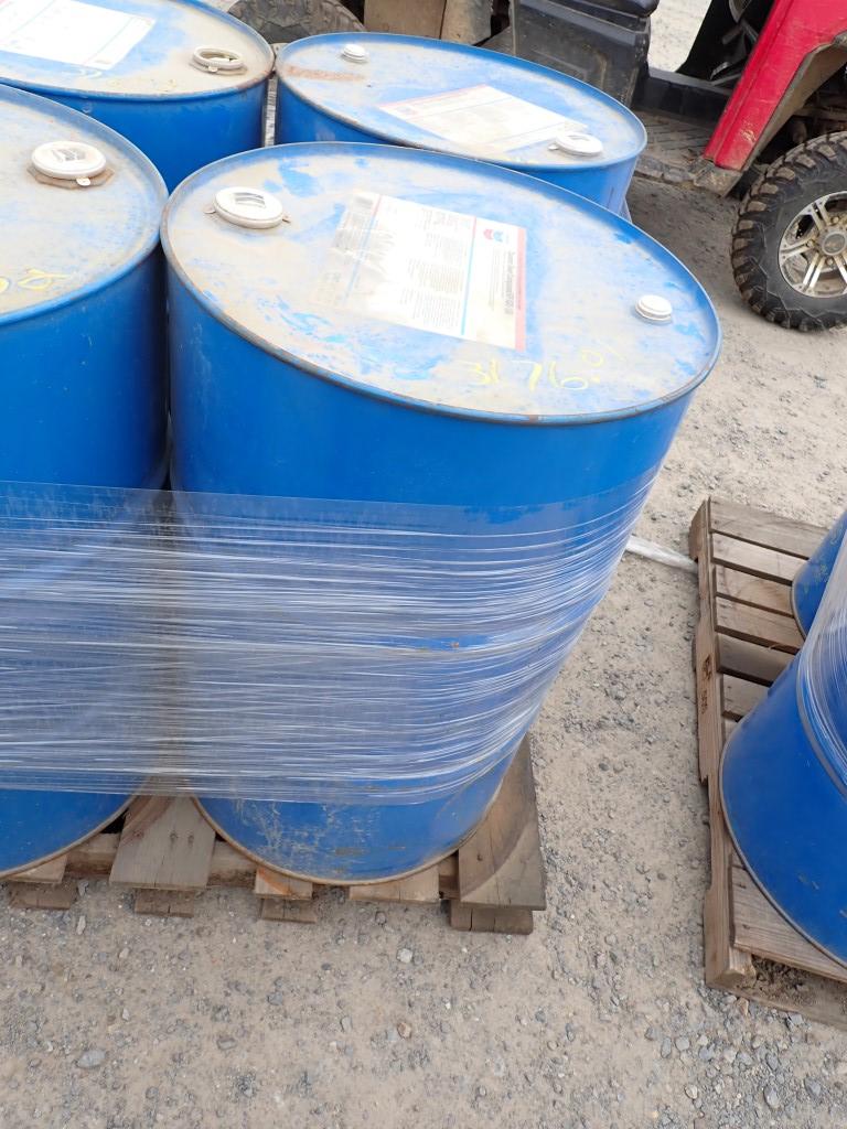 55 GALLON DRUM OF CHEVRON OIL,  IS0150