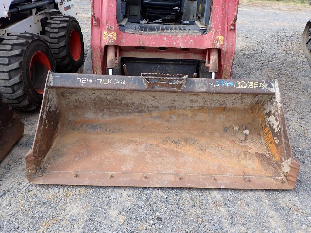 TAKEUCHI TL8 SKID STEER, 1,814+ mi,  RUBBER TRACKS, CAB, AUXILIARY HYDRAULI