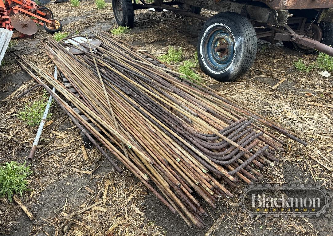 LARGE LOT OF REBAR