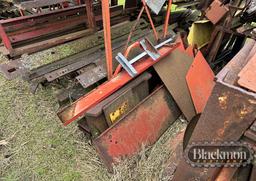 SECTION OF SCRAP METAL,  ENTIRE ROW