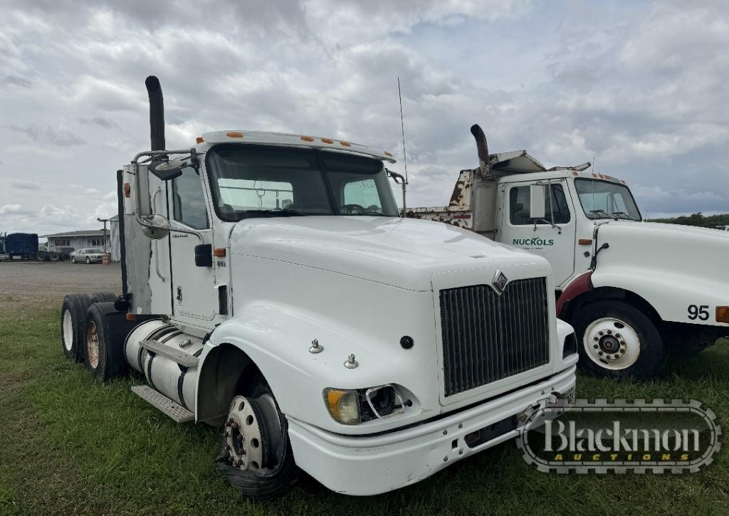 2003 INTERNATIONAL 9400 I TRUCK TRACTOR,  DAY CAB, CUMMINS N14 DIESEL, EATO