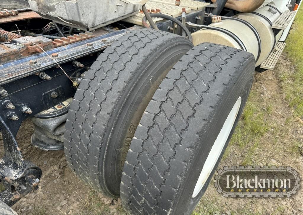 2003 INTERNATIONAL 9400 I TRUCK TRACTOR,  DAY CAB, CUMMINS ISX 435, EATON 1