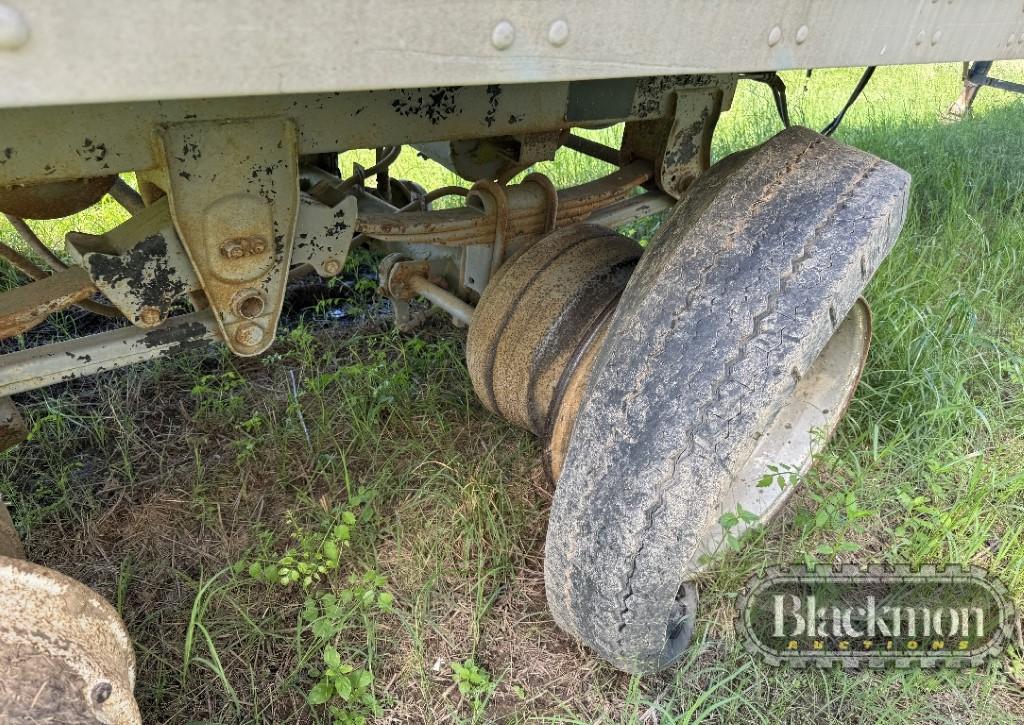 MOBILE OFFICE TRAILER,  40', TANDEM AXLE, SPRING RIDE, (2) SIDE DOORS, WIND