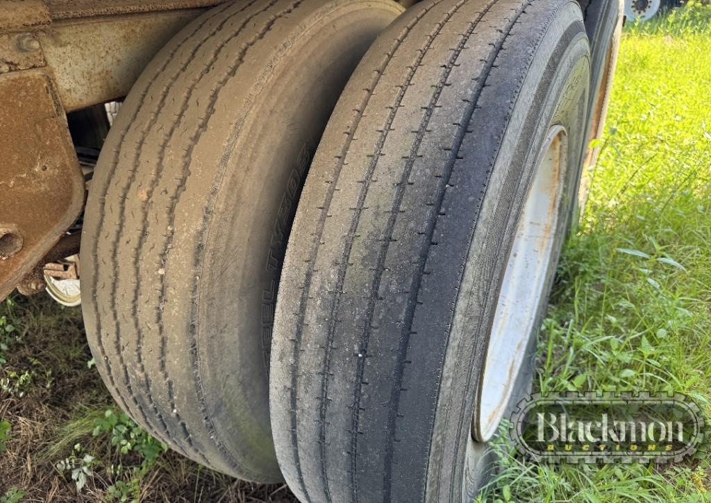 1974 GINDY VAN TRAILER,  40', SLIDING TANDEM AXLES, SPRING RIDE, 24.5 TIRES