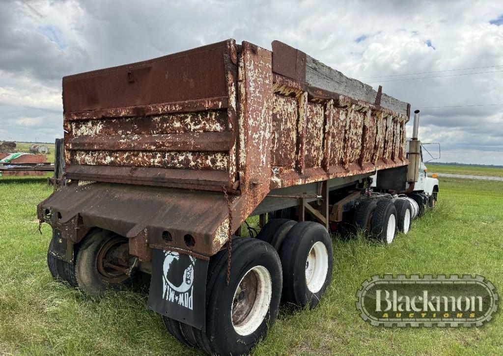 20’ End Dump Trailer – Tandem Axle, Center Point Susp, 22.5’s On Budd Wheel