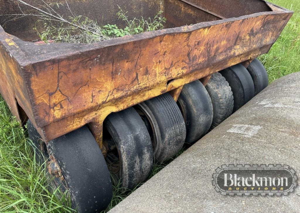 12 Wheel Pull Behind Compactor