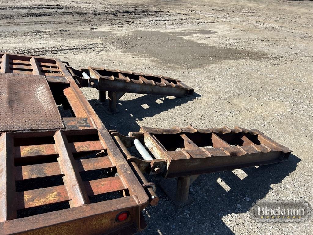 1993 BELSHE T-10 PINTLE HITCH EQUIPMENT TRAILER,  20' DECK, 5' DOVETAIL, FO